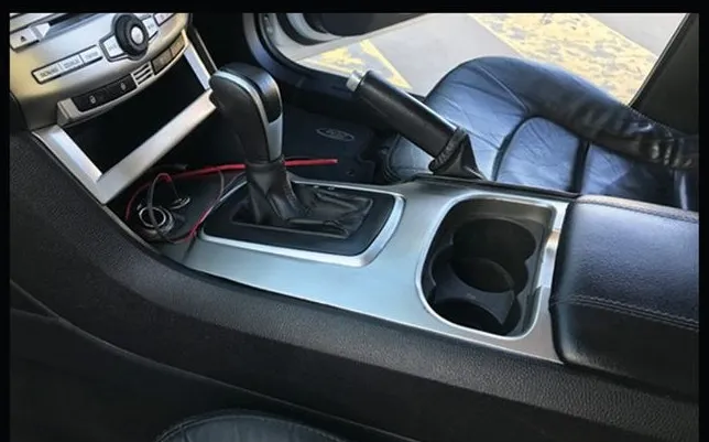 The same gear surround cleaned up, trim and cup holders clear